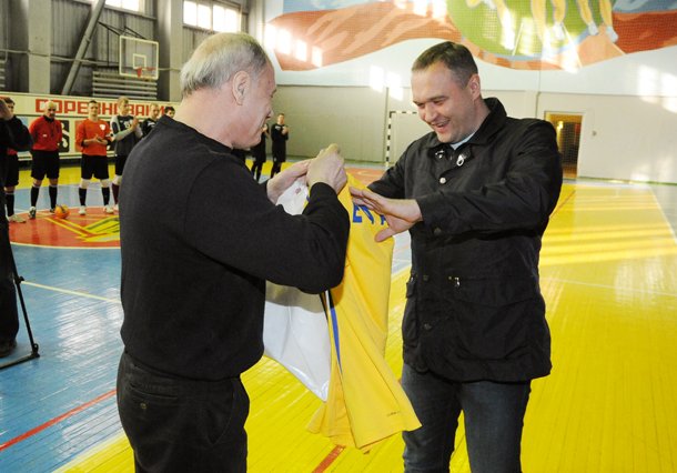 YUR_0676.jpg YUR_0676.jpg