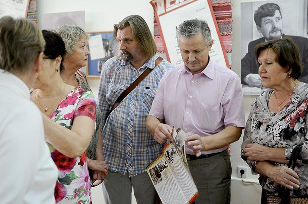 KIR_3298.jpg KIR_3298.jpg