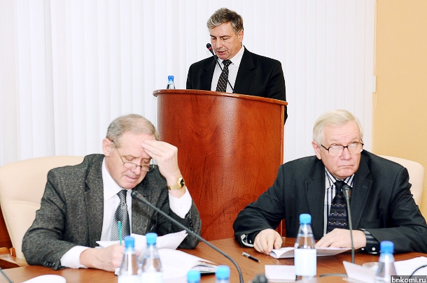 RET_3071.jpg RET_3071.jpg