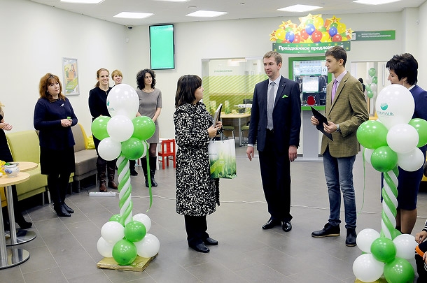 KIR_5017.jpg KIR_5017.jpg