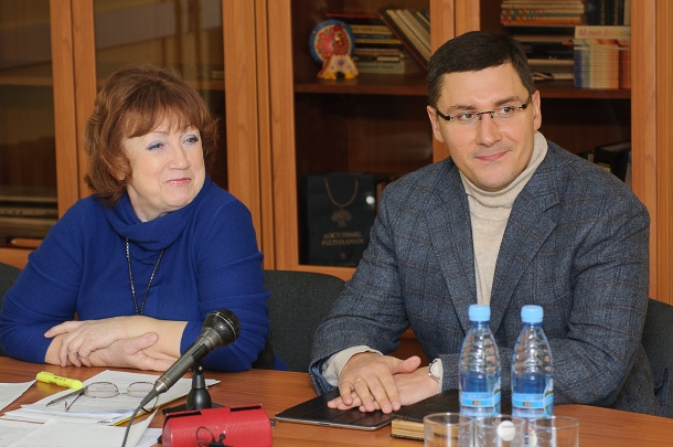 KAB_2910-2.jpg KAB_2910-2.jpg