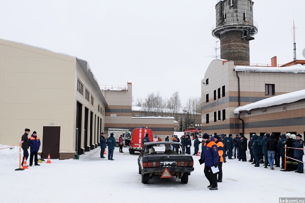 RET_9900.jpg RET_9900.jpg