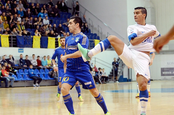 KIR_9424.jpg KIR_9424.jpg