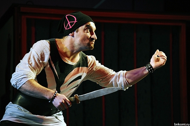 RET_6001.jpg RET_6001.jpg