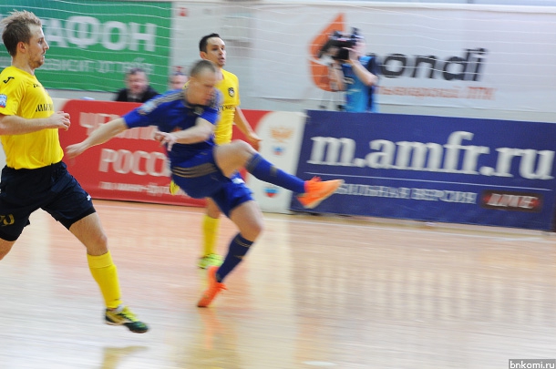 RET_2966.jpg RET_2966.jpg