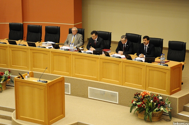 RET_8499.jpg RET_8499.jpg