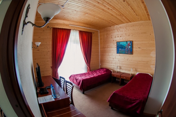 KIR_1249.jpg KIR_1249.jpg