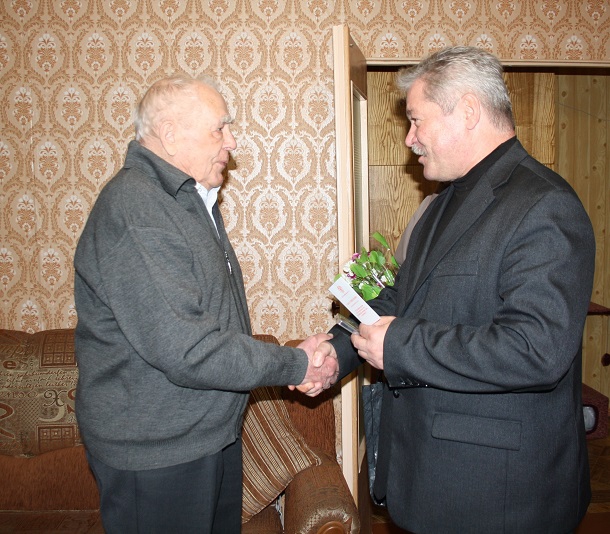 IMG_7107.JPG IMG_7107.JPG