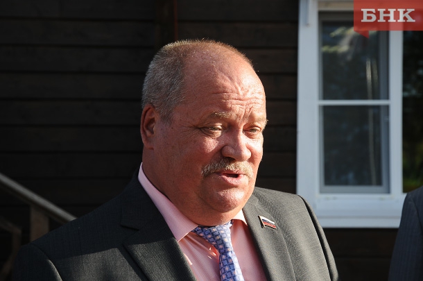 KAB_9625.jpg KAB_9625.jpg