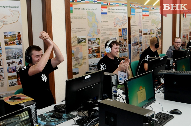 KIR_3908.jpg KIR_3908.jpg