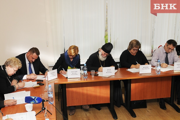 RET_0052.jpg RET_0052.jpg