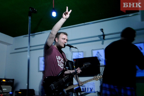 KIR_8583.jpg KIR_8583.jpg