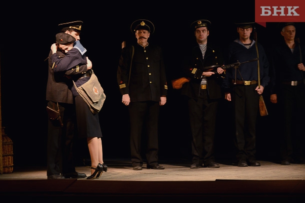 KIR_9948.jpg KIR_9948.jpg