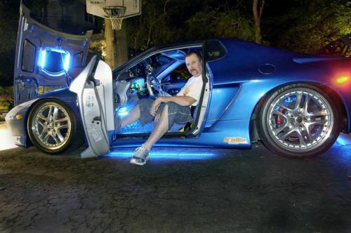 Laura-3-ili-PLAZMA.jpg Laura-3-ili-PLAZMA.jpg