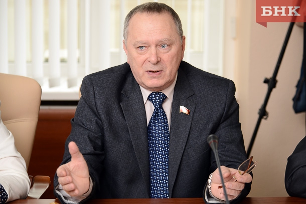 KIR_0294.jpg KIR_0294.jpg