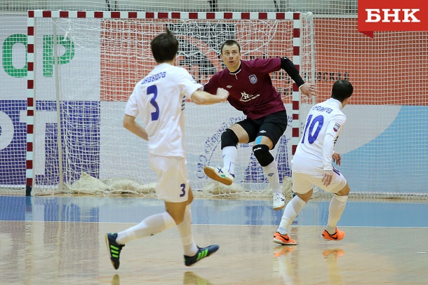 ANT_1070.jpg ANT_1070.jpg