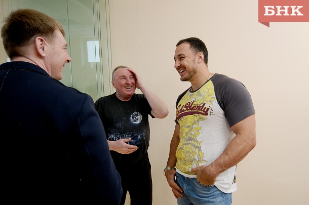 KIR_2147.jpg KIR_2147.jpg