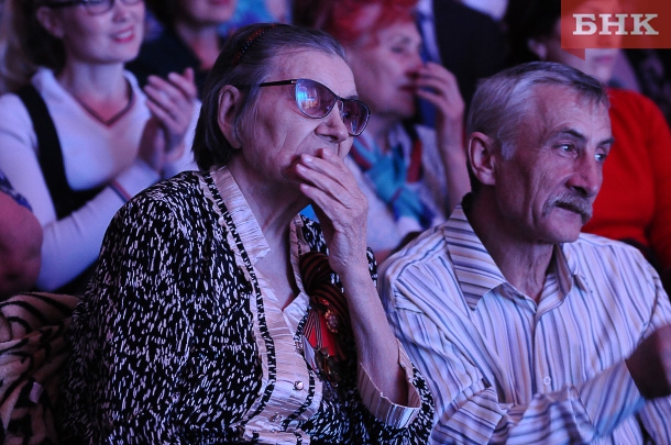 KIR_7712.jpg KIR_7712.jpg