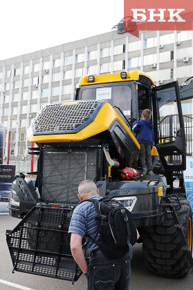 RET_0614.jpg RET_0614.jpg