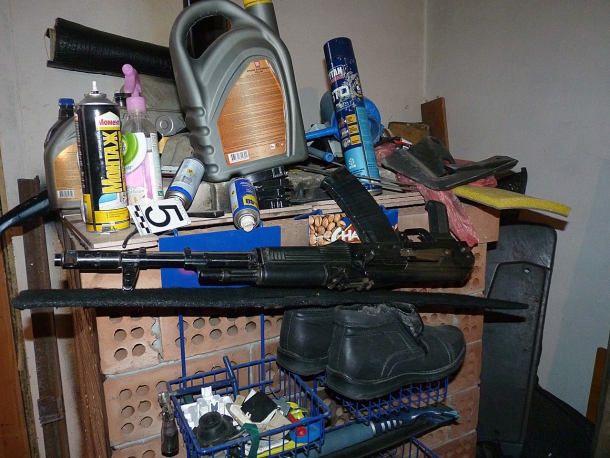 0Vf9RAZq--k.jpg 0Vf9RAZq--k.jpg