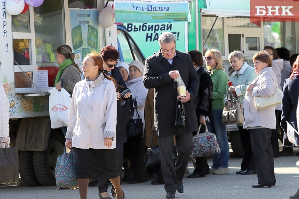 Георгиевская ярмарка. Сыктывкар Георгиевская ярмарка. Какие товары продавались на георгиевской Ярмарке.