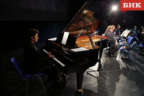 ANT_7852.jpg ANT_7852.jpg