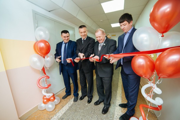 «ЛУКОЙЛ-Коми» помог ухтинской детской больнице с ремонтом