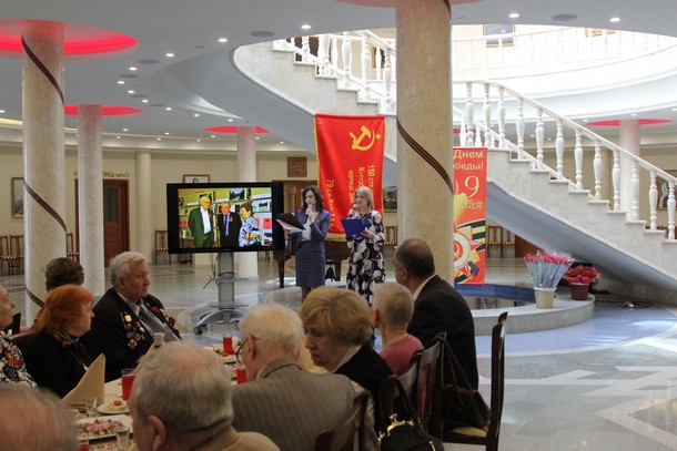 Проживающих в Москве ветеранов из Коми поздравили с наступающим Днём Победы