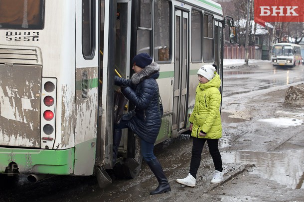 В столице Коми появятся «месячные проездные» на городских автобусах 