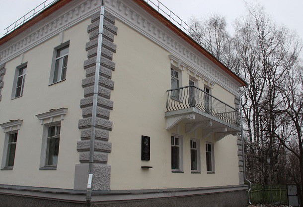 В Сыктывкаре «УК УРЭК» призналась в неспособности проверить работу подрядчиков