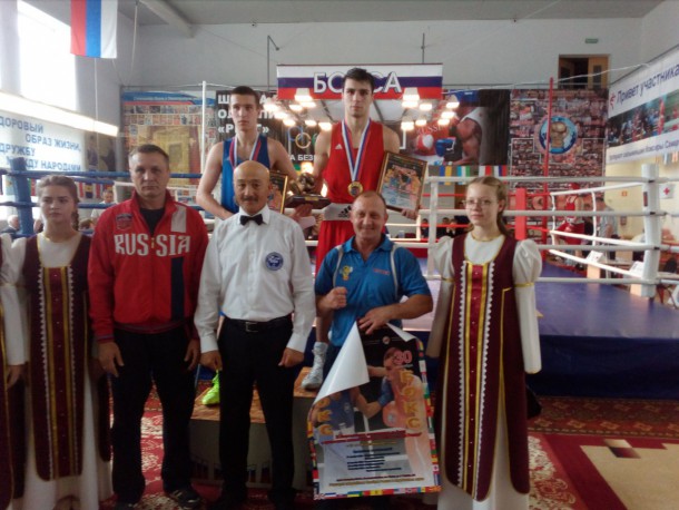 Сыктывкарские боксеры заняли три призовых места на всероссийском турнире