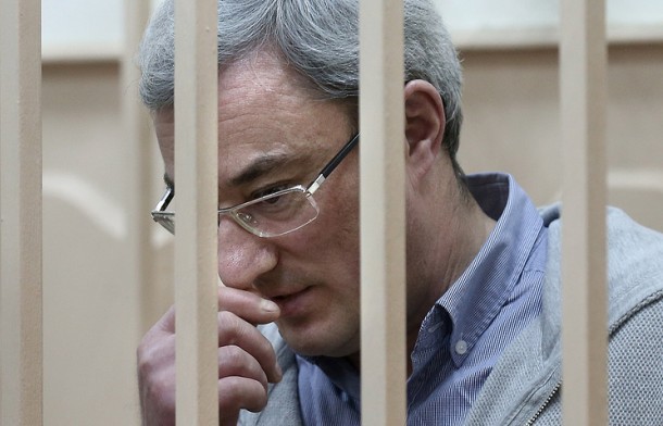 Вячеслав Гайзер попросил рассмотреть его дело тройкой судей