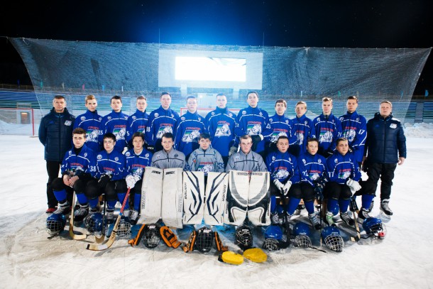 Сыктывкарский «Строитель-2» стартует в Высшей лиге России по хоккею с мячом