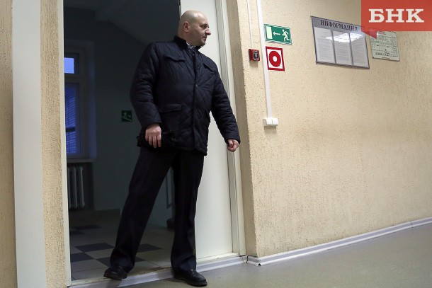 Подсудимый экс-руководитель Печорского управления Ростехнадзора Александр Гончаренко признал вину