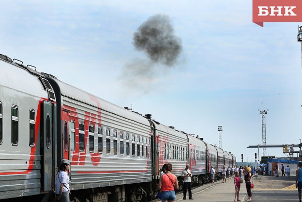 511 воркута новороссийск маршрут на карте. Поезд Воркута Новороссийск. Воркута Новороссийск. Поезд Анапа Курган. Фото поезда Воркута Новороссийск.