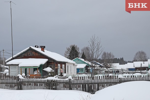 В Коми приставленные к дверям черенки не уберегли дома от краж