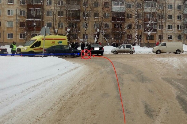 Водители иномарок не поделили Октябрьский проспект Сыктывкара