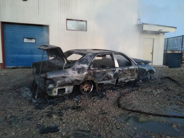 В Коми сгорели Fiat и Mercedes