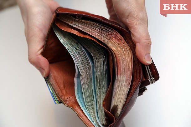 Усинец пострадал от мошенника из Кировской области