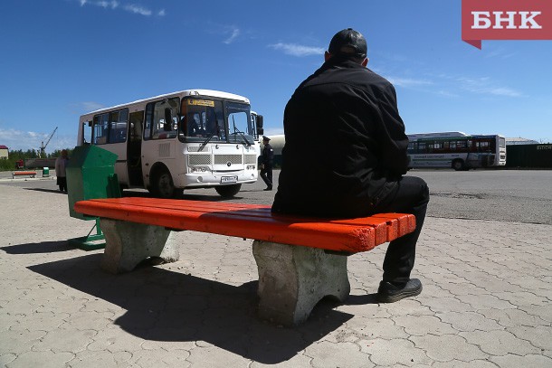 Народный корреспондент: «Сыктывдинский поселок остался без автобусного сообщения с Сыктывкаром»