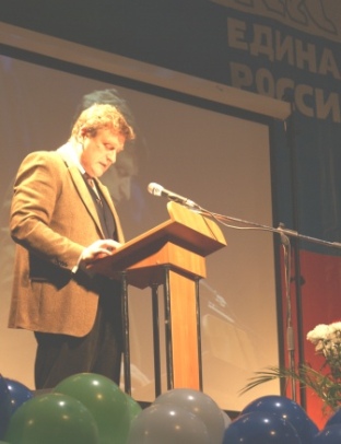 Игорь Васильев рассказал любопытному пенсионеру о \